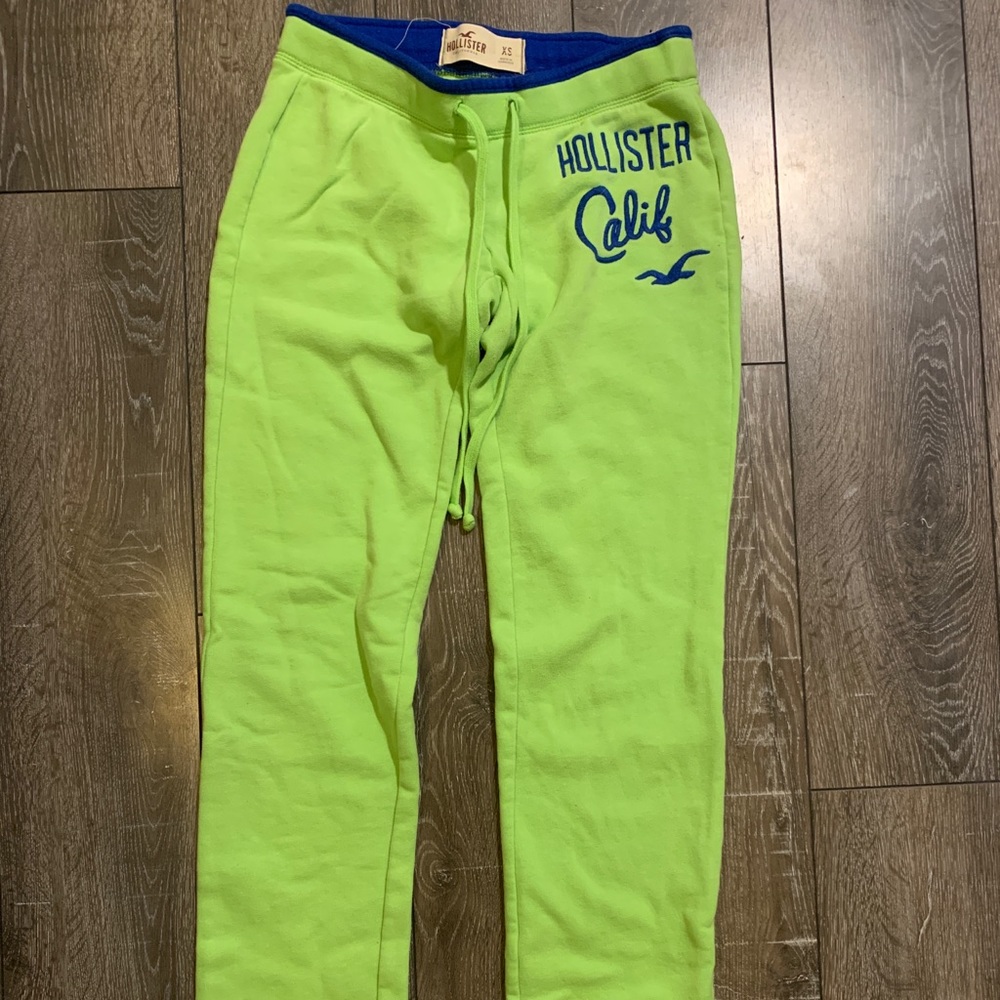 tight sweat pants